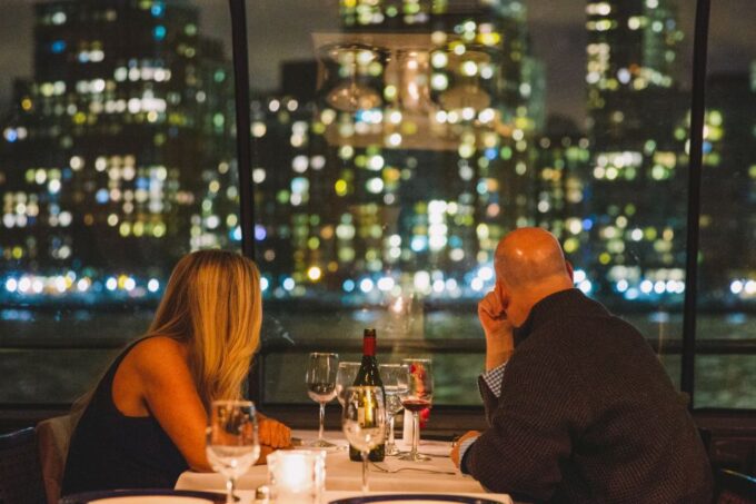 NYC: Thanksgiving Gourmet Lunch or Dinner Harbor Cruise - Reservation and Seating