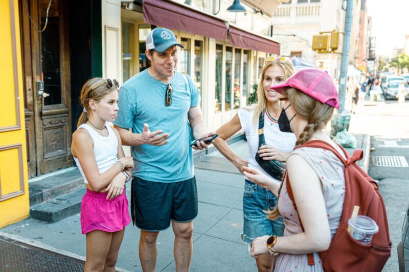 NYC: The Original Cupcake Tour of Greenwich Village - Experience Highlights