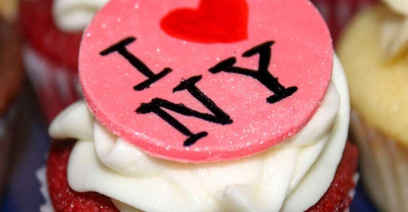 NYC: The Original Cupcake Tour of Greenwich Village - Bakery Stops