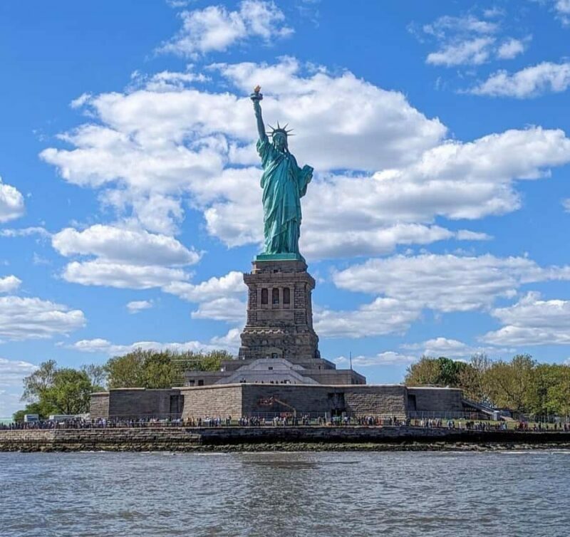 NYC:Statue Of Liberty & Eliss Island Tour With Hotel Pick-Up - The Itinerary: What’s Included and What You’ll Experience