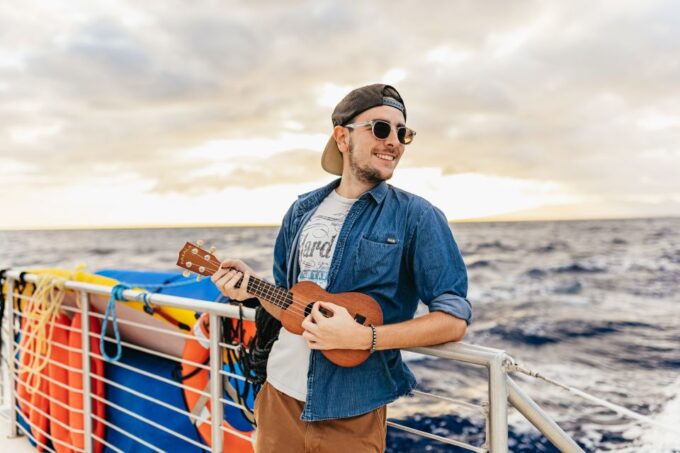 Oahu: Diamond Head Cruise With Drinks & Appetizers - Frequently Asked Questions