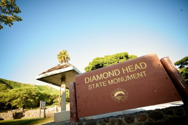 Oahu: Diamond Head Hike with Roundtrip Transportation - What the Hike Itself Is Like