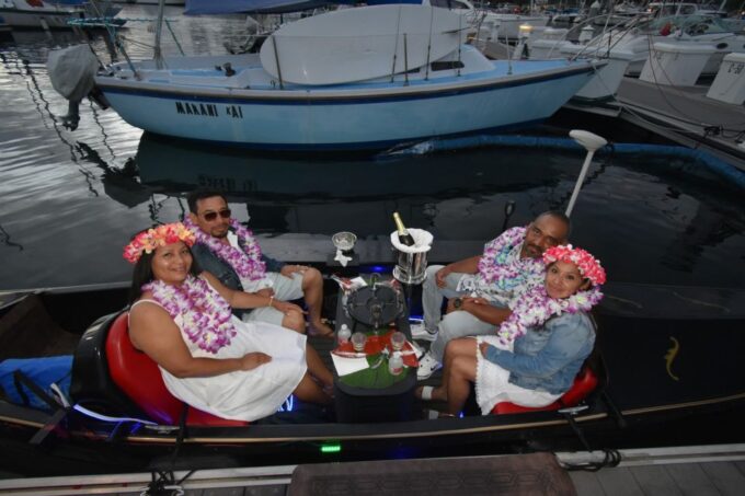 Oahu: Fireworks Cruise - Ultimate Luxury Gondola With Drinks - Frequently Asked Questions