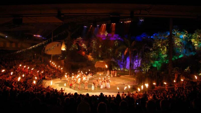 Oahu: Ha Breath of Life Show Ticket - The Setting and Venue