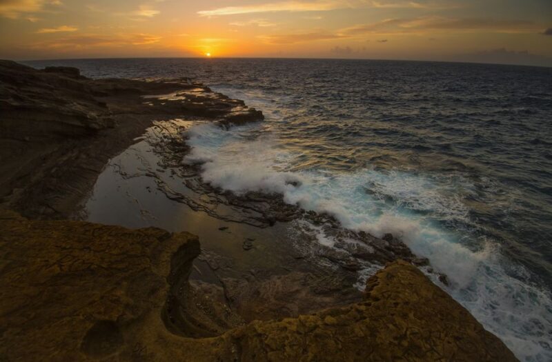 Oahu: Half-Day Sunrise Photo Tour From Waikiki - Key Points