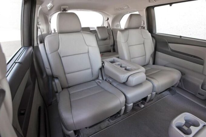 Oahu: Honolulu Airport Private Transfer - Driver Communication
