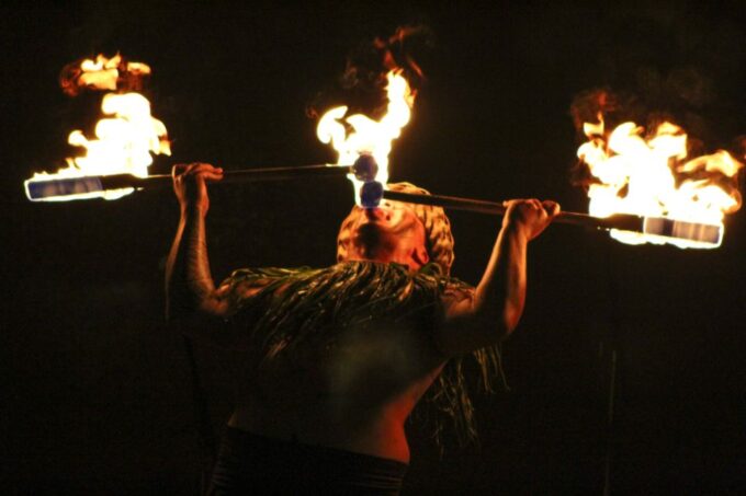 Oahu: Ka Moana Luau Dinner and Show at Aloha Tower - Cultural Immersion Activities