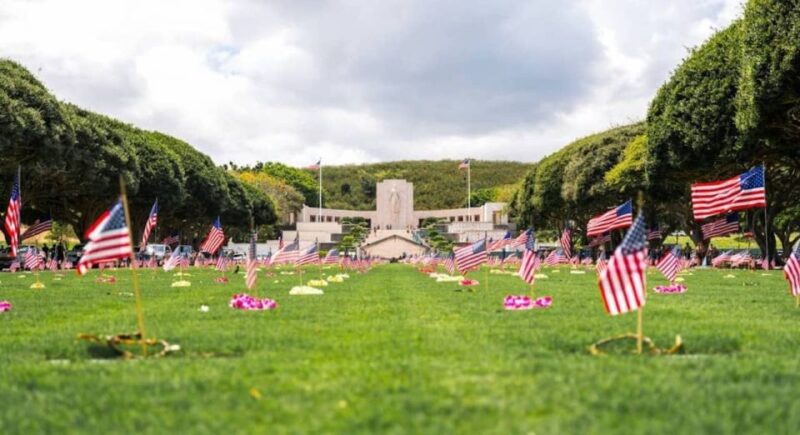 Oahu: Pearl Harbor Battleship & Helicopter Tour - Pricing and Inclusions