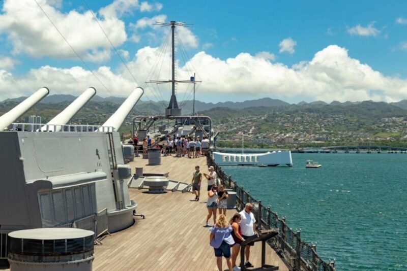 Oahu: Pearl Harbor Battleships Group Tour - Tour Highlights