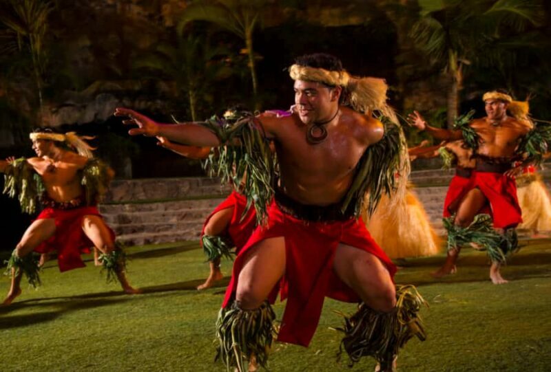 Oahu: Polynesian Cultural Center Entry & Show with Buffet - Who Will Love This Experience?