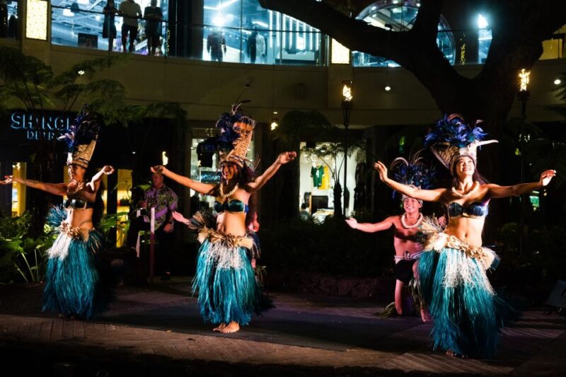 Oahu: Queens Waikiki Luau - Pricing and Availability