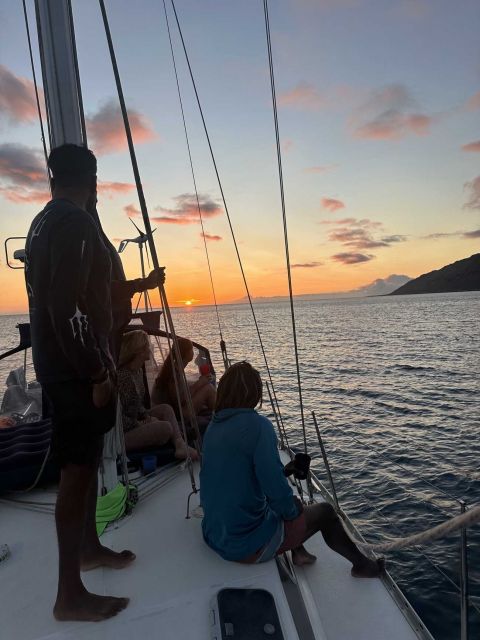 Oahu: Sunset Sailing in Small Intimate Groups - Experience Highlights