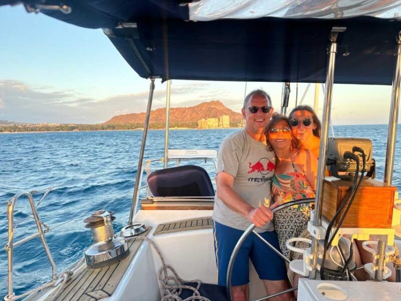Oahu: Sunset Sailing in Small Intimate Groups - Meeting Point and Important Information