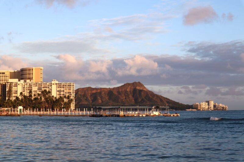 Oahu: Traditional Canoe Sunset Cruise With Dinner - Relaxing Sail and Scenery