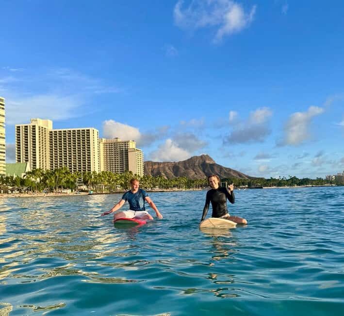 Oahu: Waikiki Beginner Private Surf Lesson- Female Guide - An Authentic Hawaiian Surf Experience