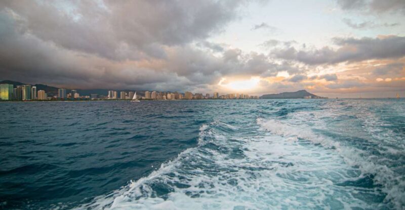 Oahu: Waikiki BYOB Sunset Cruise - Parking