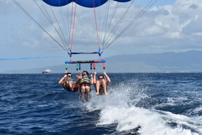 Oahu: Waikiki Parasailing - Frequently Asked Questions