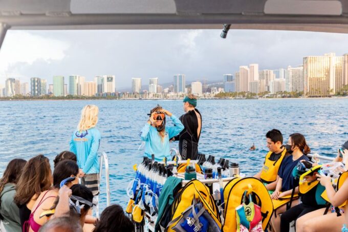 Oahu: Waikiki Turtle Canyons Cruise and Snorkel Excursion - Booking and Cancellation