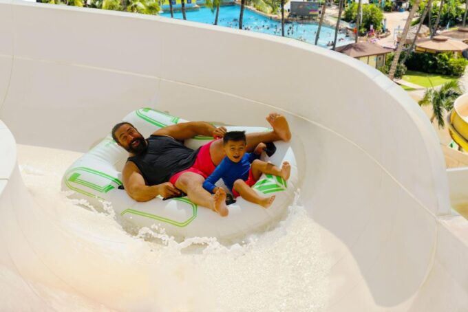 Oahu: Wet N Wild Waterpark Ticket With Waikiki Transport - Wet N Wild Hawaii Overview