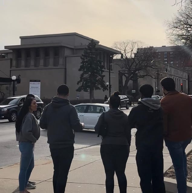 Oak Park: Hemingway District Food Tour - Notable Figures and Historical Significance