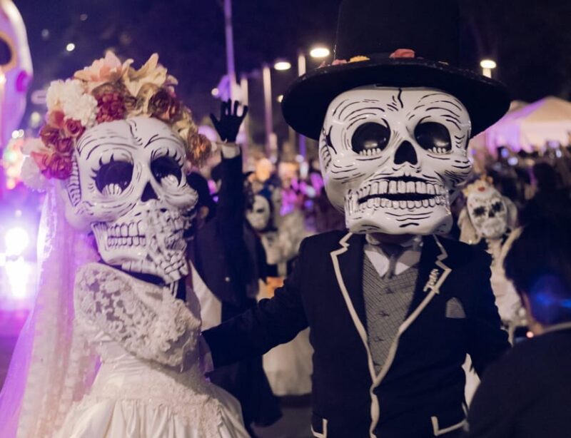 Oaxaca: Day of the Dead Evening Walking Tour With Dinner - Customer Reviews and Feedback