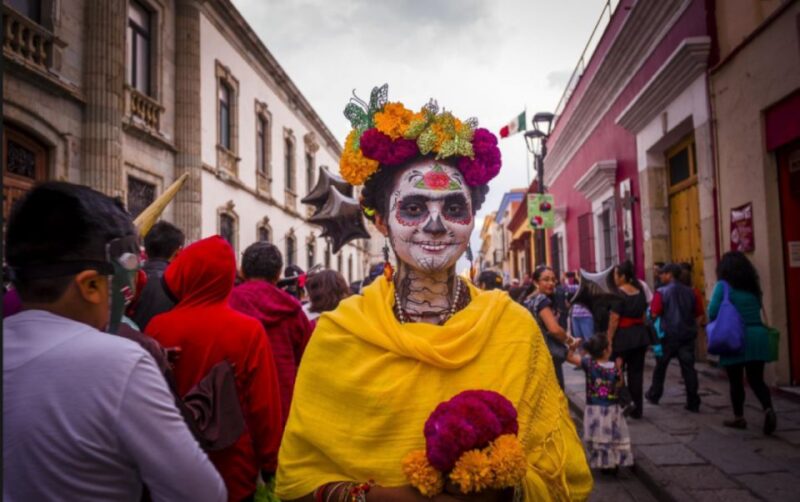 Oaxaca: Day of the Dead Tour - Costume Traditions