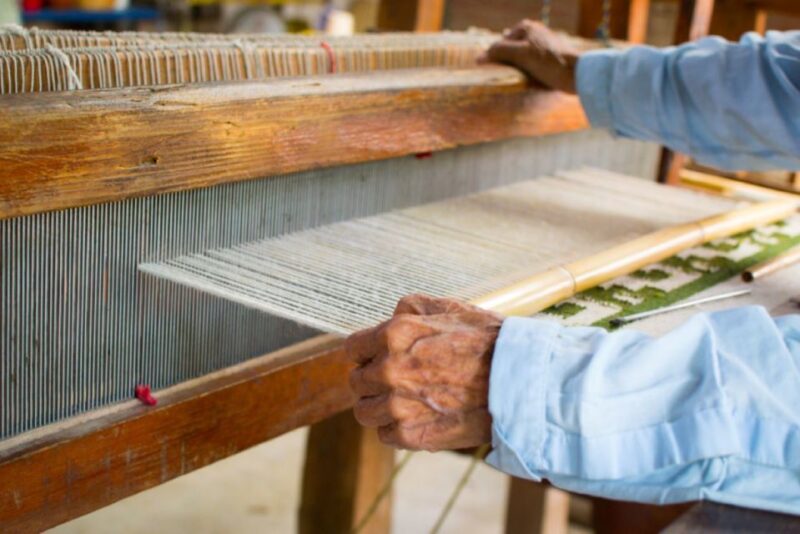 Oaxaca: El Tule, Teotitlan Village & Mezcal Tour - Key Points
