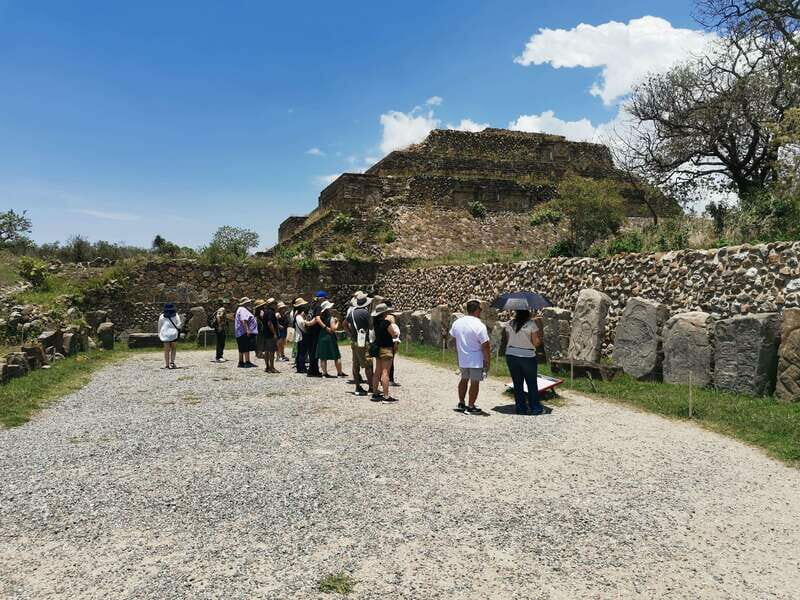 Oaxaca: Full Day Guided Tour on the Monte Alban Route - Discovering Monte Alban and Its Significance