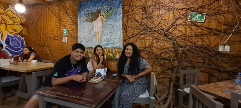 Oaxaca: Night Street Food Tour With Transfers and Tastings - Oaxacan Cuisine Highlights