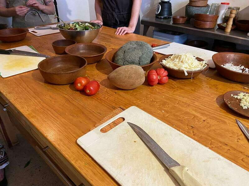 Oaxaca: Oaxacan Mole Workshop with a Traditional Cook - Oaxaca: Oaxacan Mole Workshop with a Traditional Cook