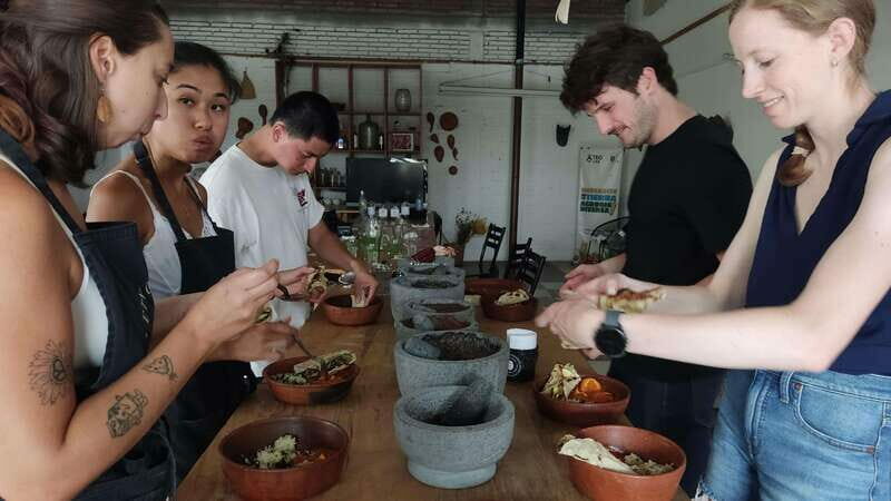 Oaxaca: Oaxacan Mole Workshop with a Traditional Cook - What Past Participants Say