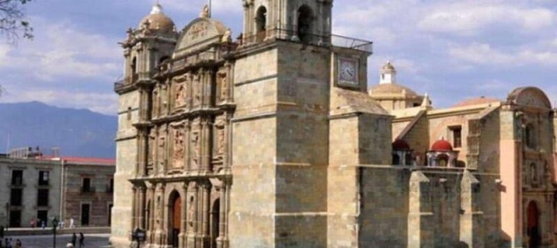 Oaxaca: Private City Tour With Local Food Buffet - Key Points