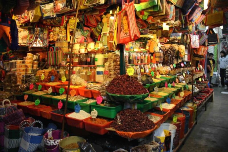 Oaxaca: Traditional Oaxacan Cooking Class With Market Visit - Key Points