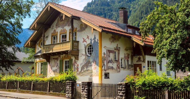 Oberammergau Private Guided Walking Tour - Historical Significance