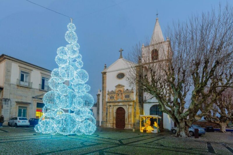 Óbidos Christmas Charm: A Festive Walking Tour - Experience Features