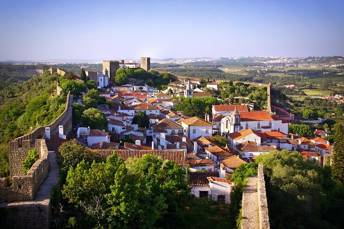 Óbidos, Nazaré, Batalha and Fátima Full Day Tour From Lisbon - Exploring the Sanctuary of Fátima