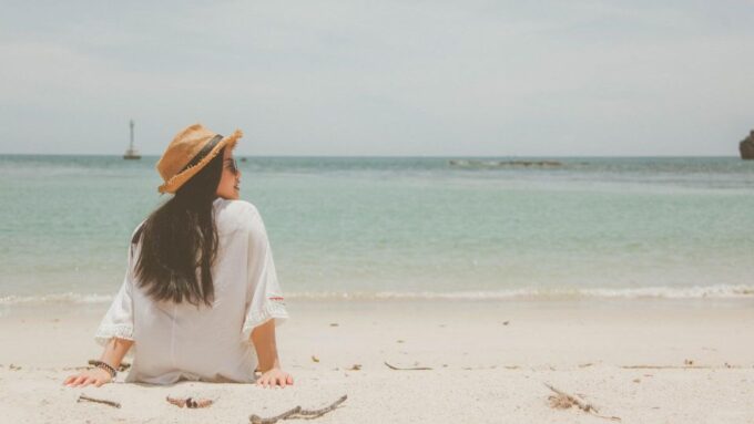 Ocean Breeze Beach Club With Transport and Lunch - Available Start Times