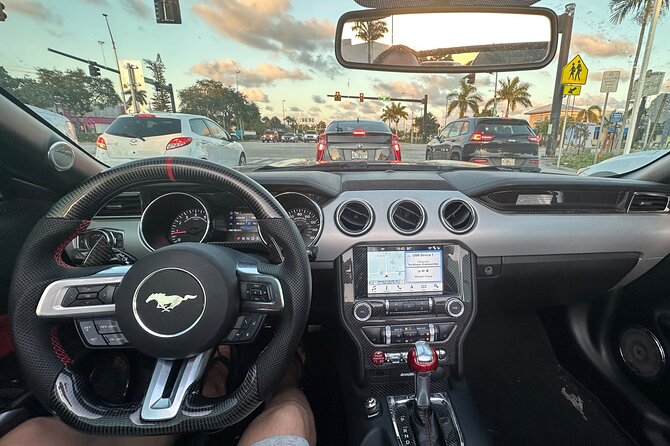Ocean Drive Ride to Miami On A Convertible - Overview of the Activity