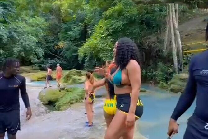 Ocho Rios and Blue Hole Eco Experience from Kingston - Who Would Love This Tour?