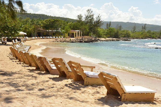 Ocho Rios: Bamboo Beach Club With Specialty Lunch & Cocktails - Location and Hours