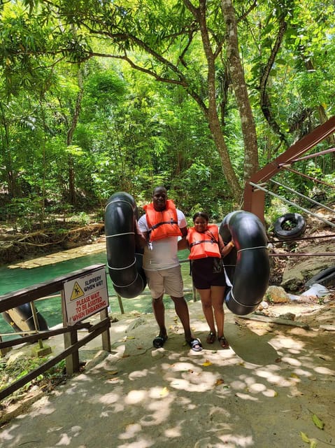 Ocho Rios : Blue Hole and River Tubing Water Activity - Recap
