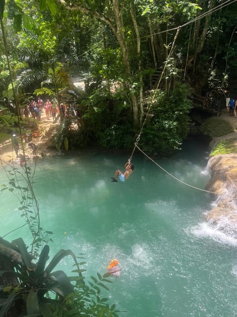 Ocho Rios : Blue Hole and Sightseeing Tour - Participant Requirements