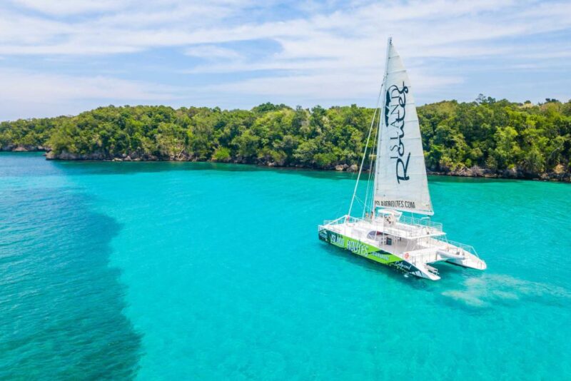 Ocho Rios: Dunns River Catamaran Cruise With Snorkeling - Experience Highlights