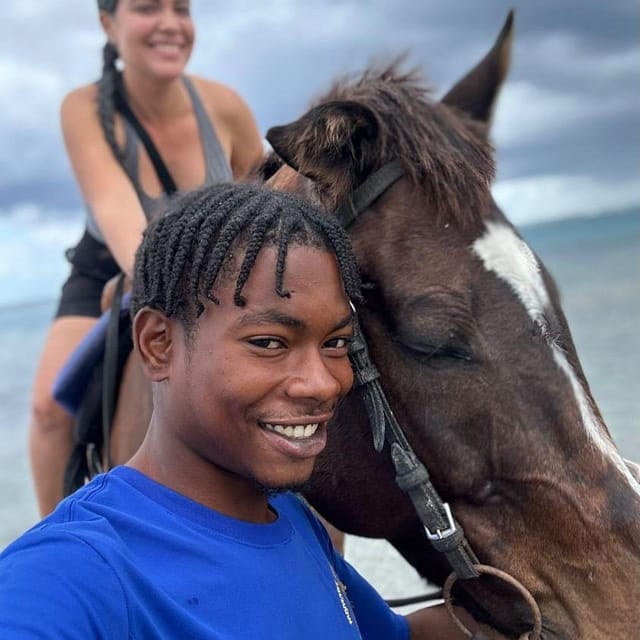 Ocho Rios: Horse Back Riding Transport - Key Points