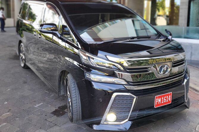 Ocho Rios Resorts Private Taxi From Montego Bay Airport - Booking Confirmation and Tour Details