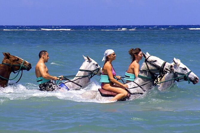 Ocho Rios Shore Excursion: Blue Hole, Tubing, Horseback Riding - Tubing on the White River