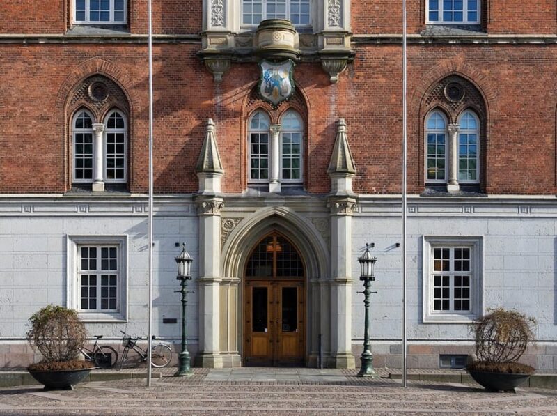 Odense Private Guided Walking Tour - Architectural Marvels of the Cathedral