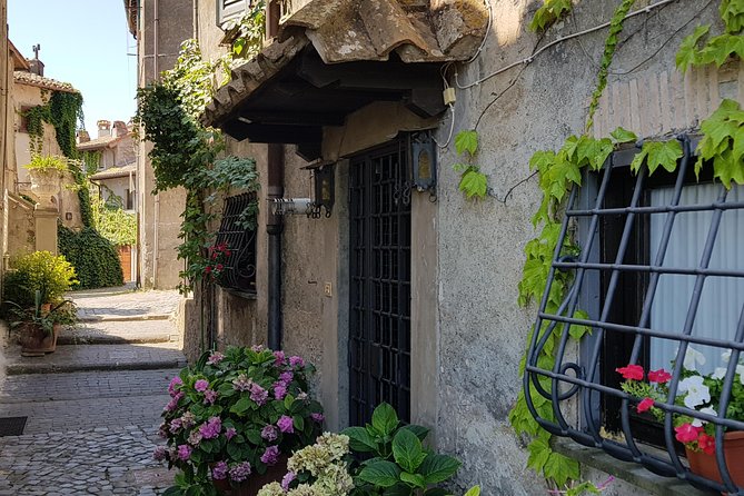 Odescalchi Castle: Step Back Into the Middle Ages From Civitavecchia - Indulge in a Delectable Lunch