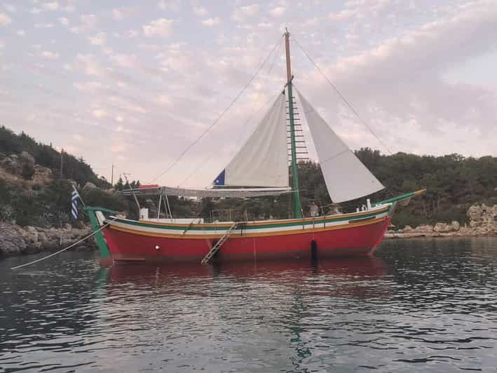 ODYSSEIA ADVENTURE : BOAT TRIP - Antony Quinn Bay