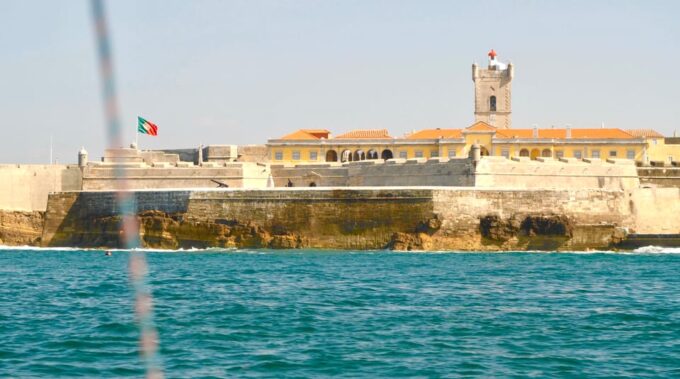Oeiras: Private Morning Sailing Cruise (3 Hrs) - Breathtaking Scenery